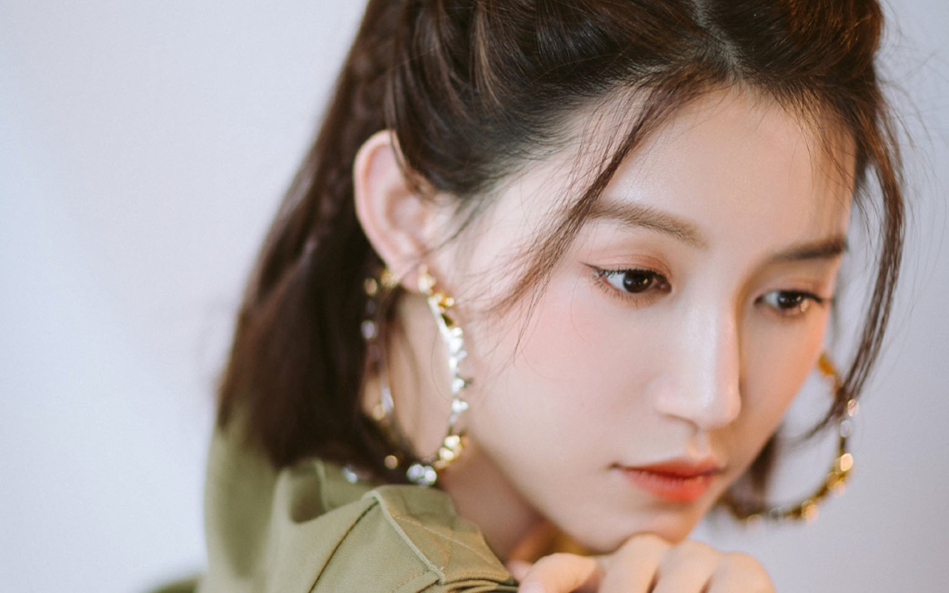 《电竞战队数字化运营：从数据分析到粉丝管理》，电子竞技游戏战队